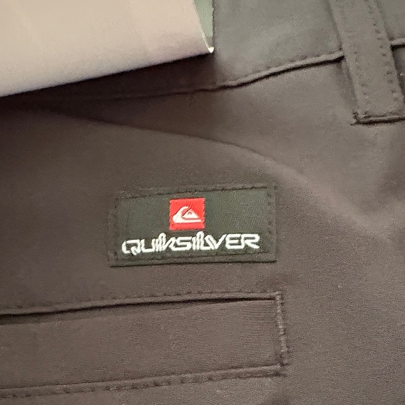 Quiksilver Men's Charcoal Hybrid Shorts - Picture 5 of 5